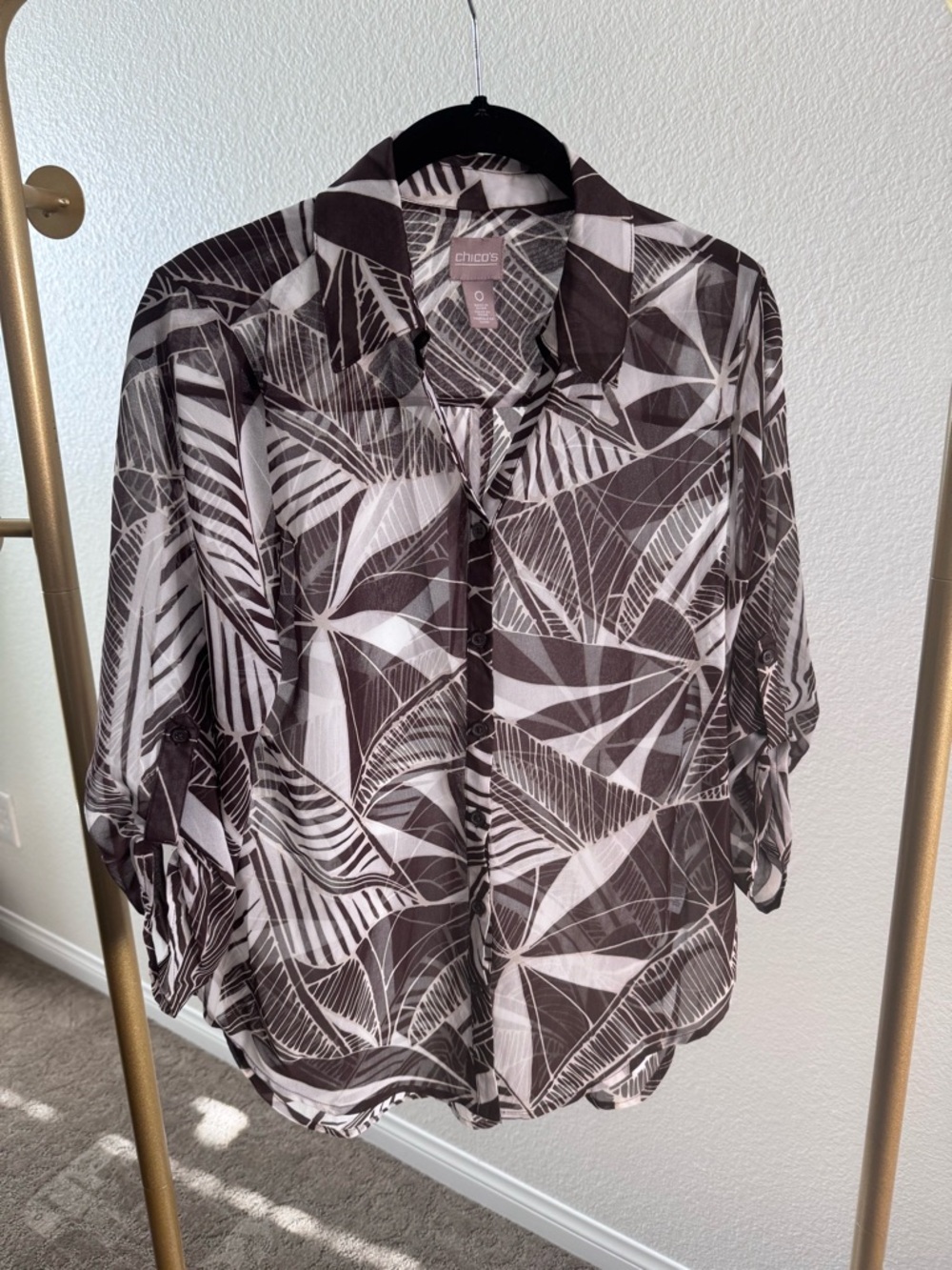 Chico's Brown & White Leaf-Pattern Button-Down Shirt